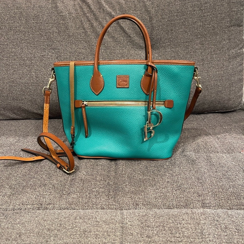 AUTHENTIC Dooney & Bourke Tote Bag- Spearmint colored- SOLD OUT ONLINE!